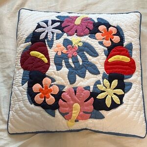 18″ Hawaiian Quilt Honu turtle quilted Pillow Cover and insert MC Aloha Wreath